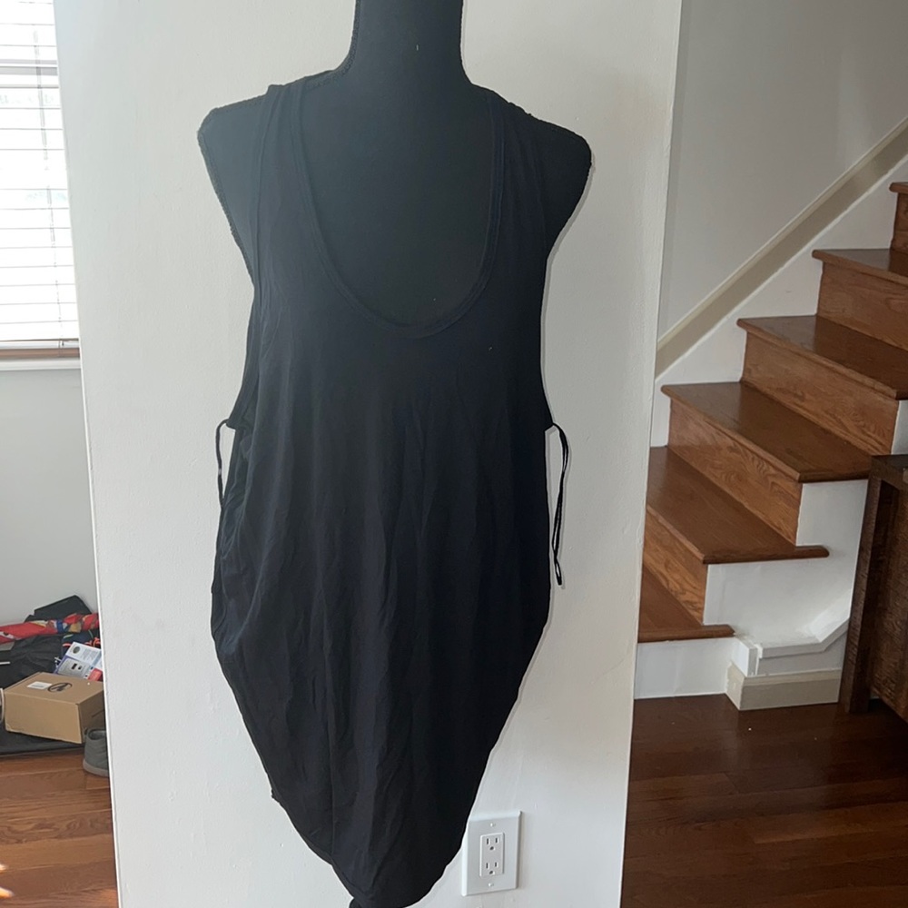 Women tank top size Small